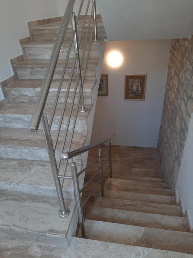 PENTHAUS APARTMAN n&m Baška Voda Exterior foto