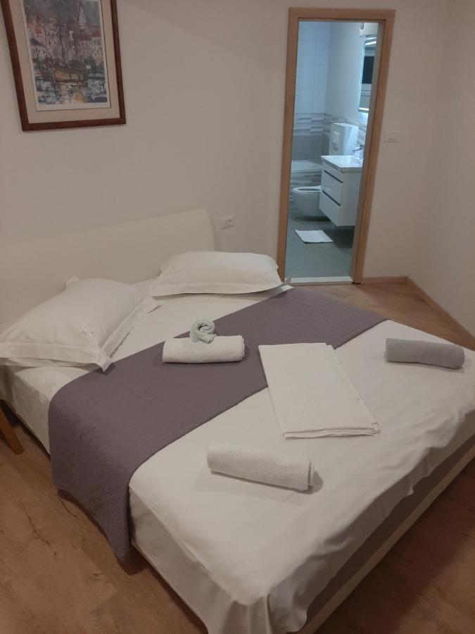 PENTHAUS APARTMAN n&m Baška Voda Exterior foto